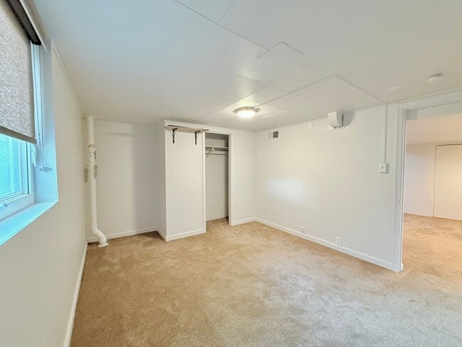 Building Photo - 345 W 1300 N
