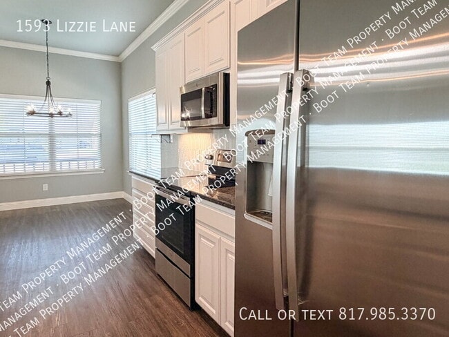 Building Photo - 1593 Lizzie Ln