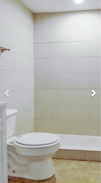 Building Photo - 3414 Willowrun Dr