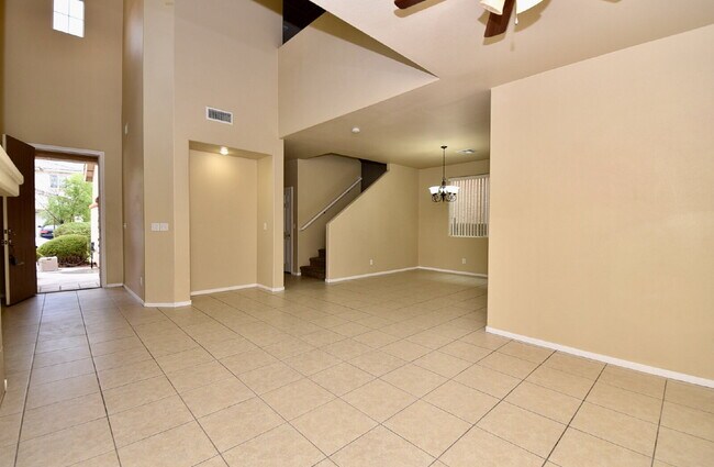 Building Photo - Beautiful Southwest 2-Story Home with Spacious Layout & Covered Patio