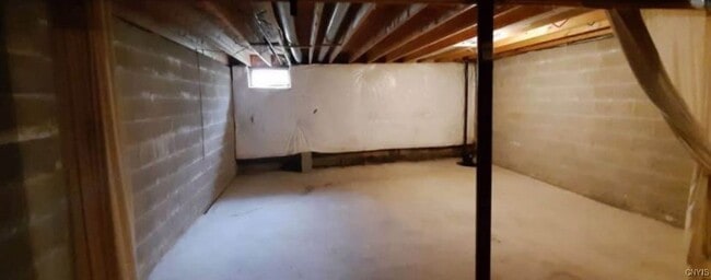 Building Photo - 6078 Bethlehem Ln