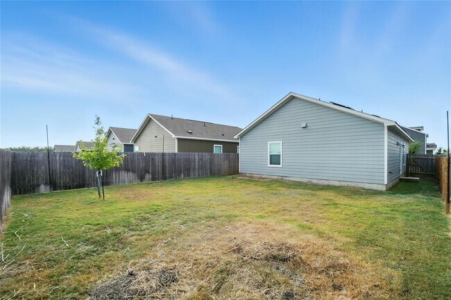 Building Photo - 1126 Cattail Ln