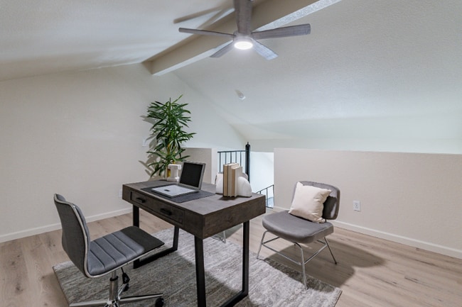Building Photo - 4901 S Calle Los Cerros Dr