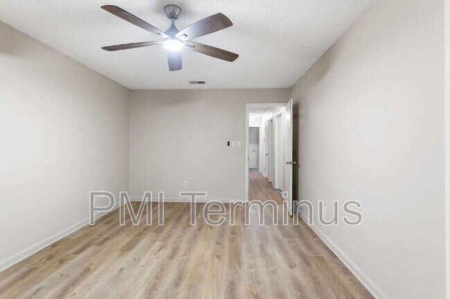 Building Photo - 2672 Moss Ln