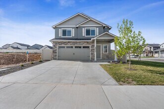 Building Photo - 2038 E Tugela Fls St