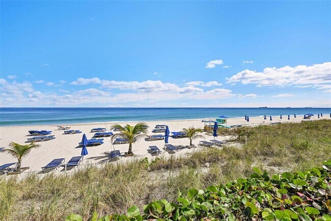 Building Photo - 3700 Galt Ocean Dr