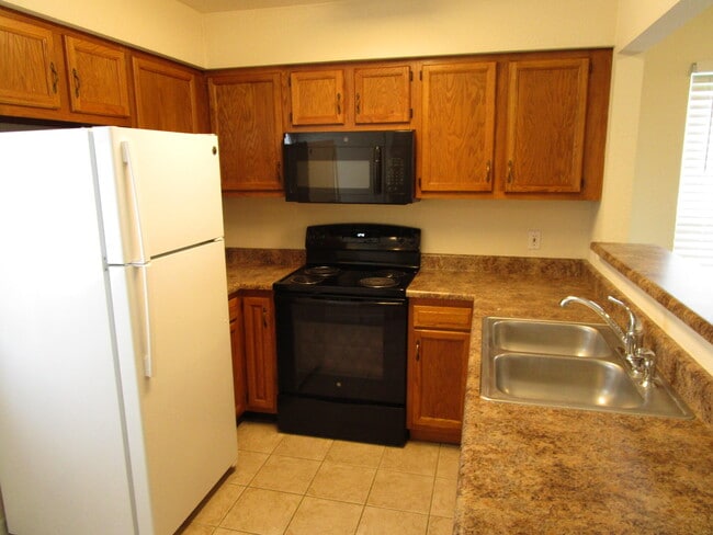 Building Photo - 4404 W Jeana Ct