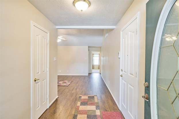 Building Photo - 5030 Deer Point Dr