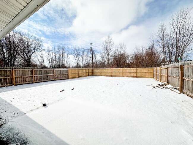 Building Photo - 41026 Gunter Ct