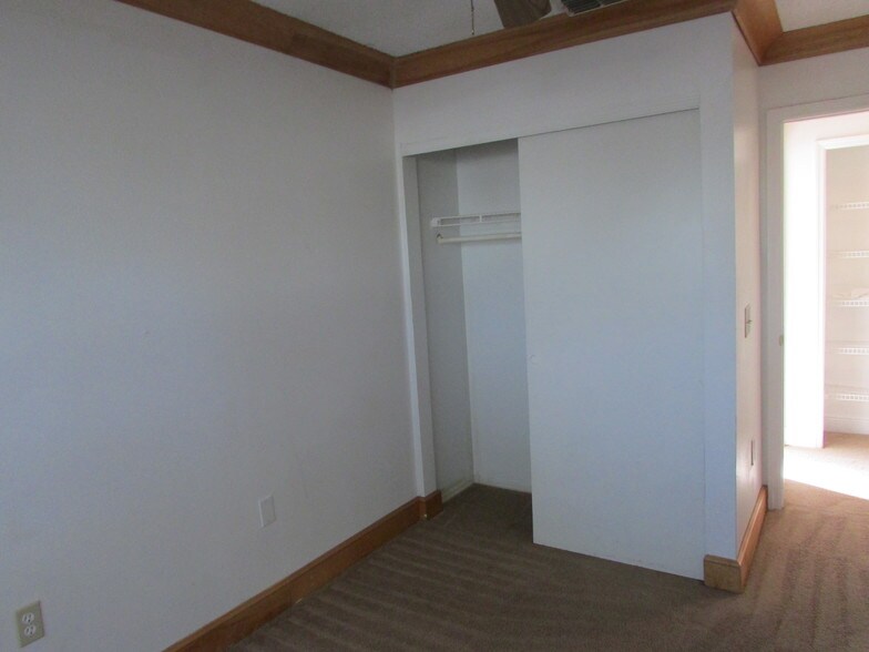 Building Photo - 12780 N 57th St