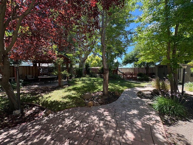 Building Photo - 5411 Asterwood Dr