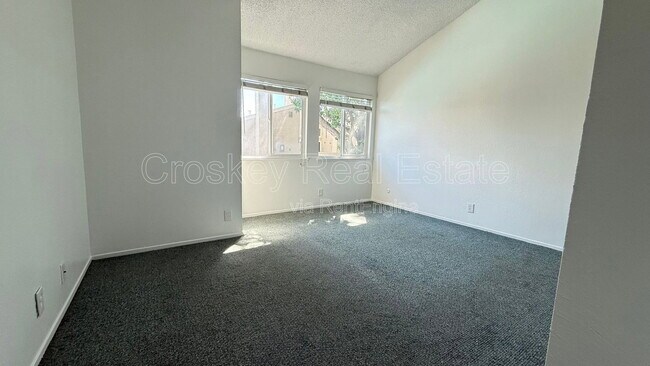 Building Photo - 3712 Willow Pass Rd