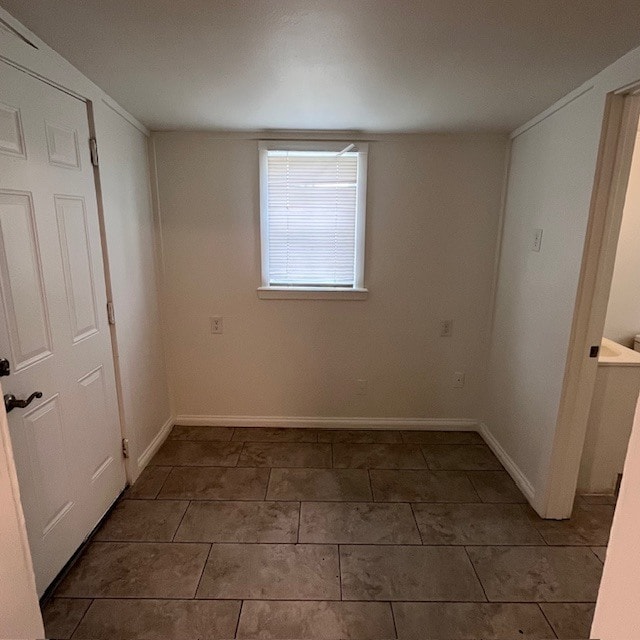 Building Photo - 9 W 42nd St