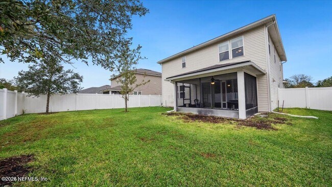Building Photo - 1120 Persimmon Dr