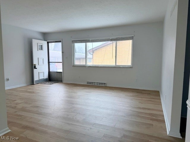 Building Photo - 2856 Morewood Rd