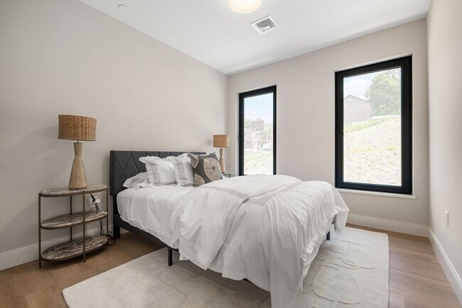 Building Photo - 249 Corey Rd