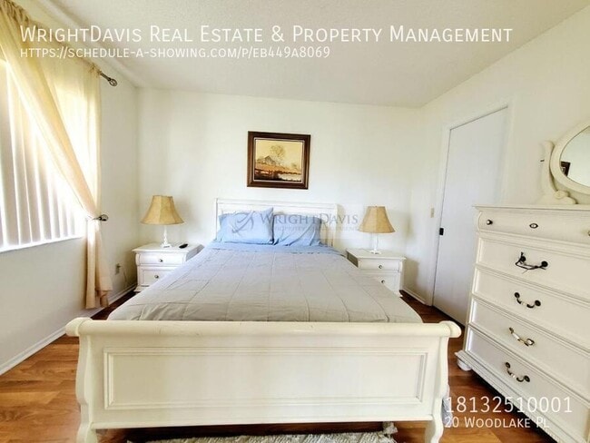 Building Photo - 20 Woodlake Pl