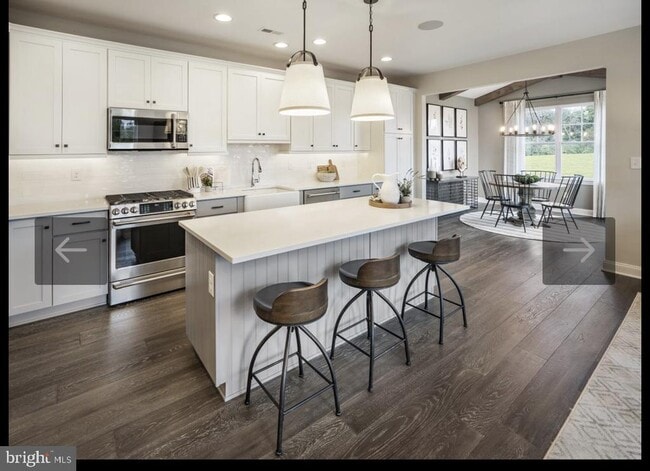 Building Photo - 277 Hillstone Cir
