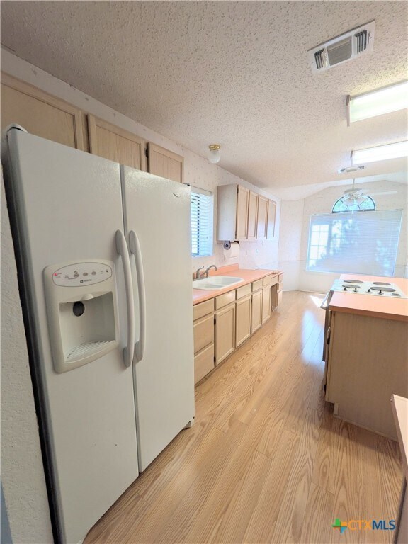 Building Photo - 1428 Devin Dr