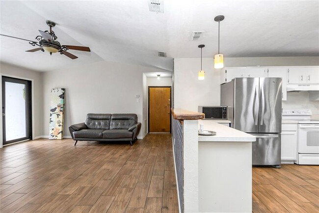 Building Photo - 20117 SW 83rd St