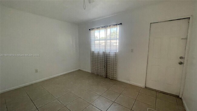 Building Photo - 301 N 67th Ave