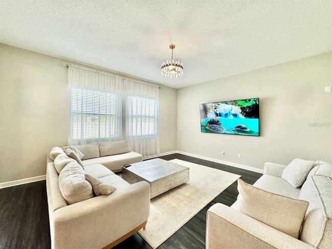 Building Photo - 2854 Hilliard Dr