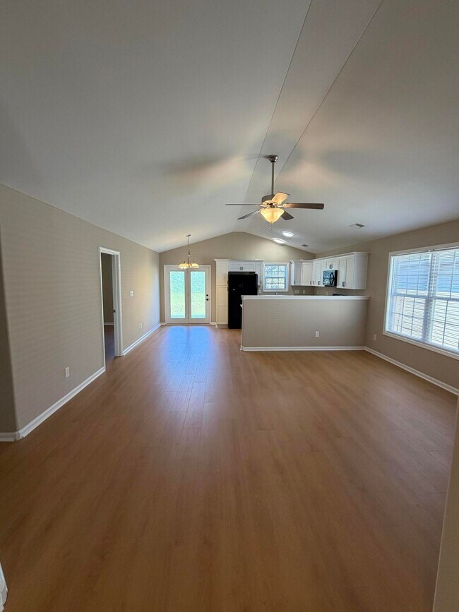 Building Photo - 3288 Sweet Clover Ln