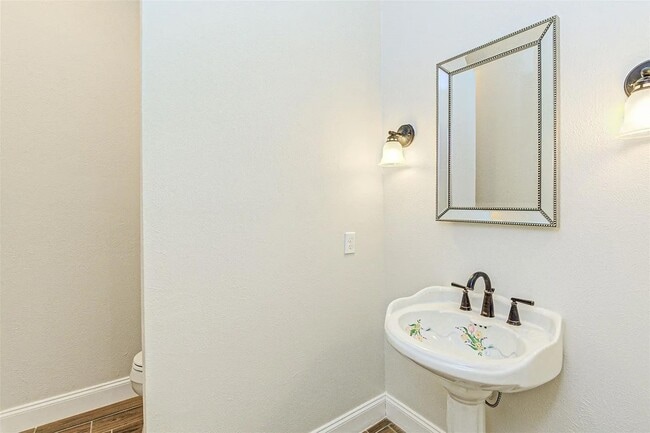 Building Photo - 1548 Virgie Community Rd