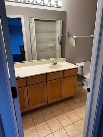 Building Photo - 1858 S Fallbrook Dr