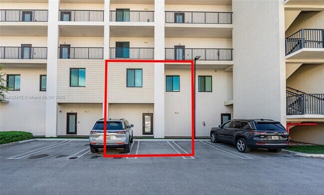 Building Photo - 4740 NW 84th Ct