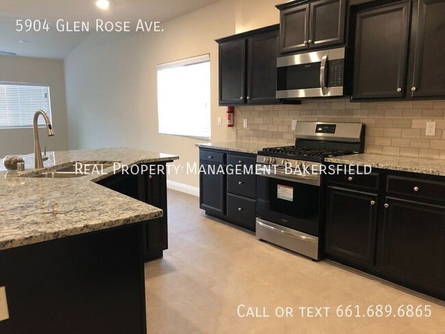 Building Photo - 5904 Glen Rose Ave