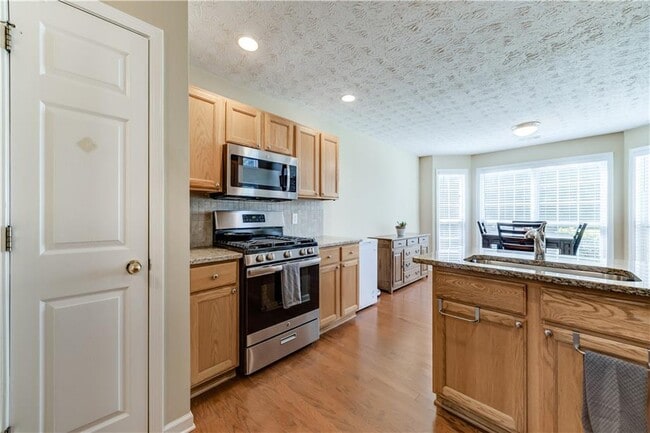 Building Photo - 13226 Aventide Ln