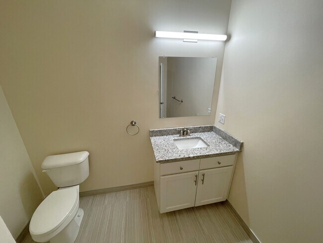 Building Photo - Luxurious 1-Bedroom Apartments in Downtown Schenectady!