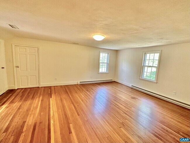 Building Photo - 2278 Hansens Mountain Rd