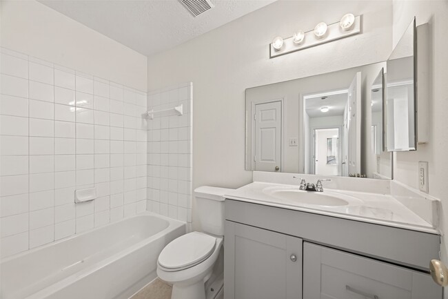 Building Photo - 2883 Lost Cove Ct