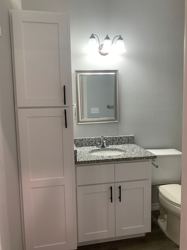 Building Photo - Spring Break Special - Move in NOW!!! and stay one month free
