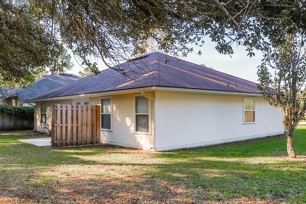 Building Photo - 1563 Bay Harbor Dr