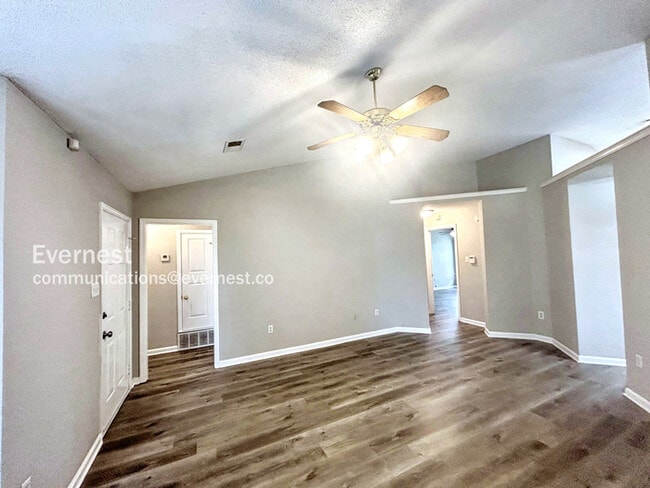 Building Photo - 4351 Kentbrook Dr