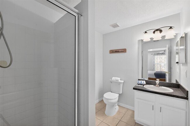 Building Photo - 165 Scrub Jay Way