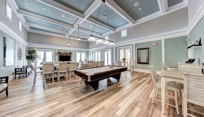 Building Photo - 900 Cinnamon Beach Ln