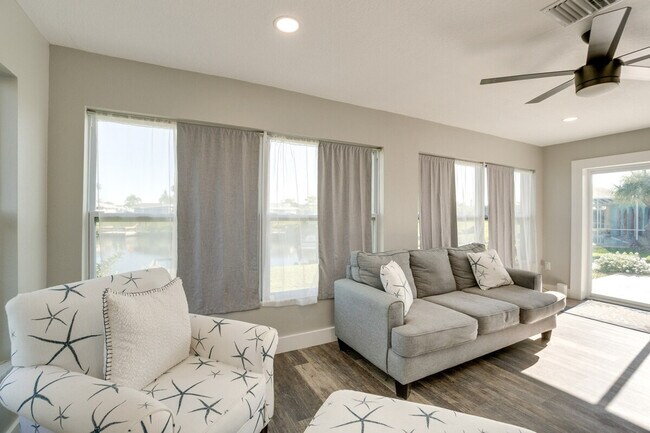 Building Photo - 6372 Otis Rd