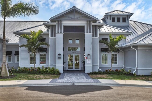 Building Photo - 15716 Barefoot Beach Dr