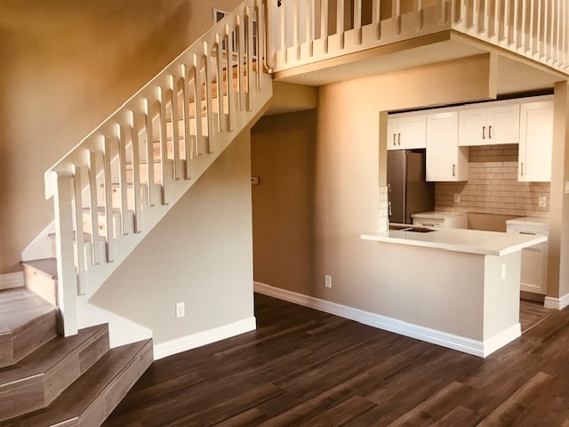 Building Photo - 8439 Sands Point Dr