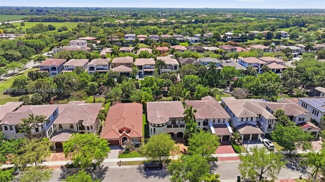 Building Photo - 9564 Exbury Ct