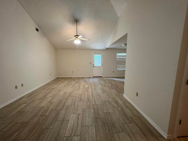 Building Photo - 71 Olde Cypress Cir NW