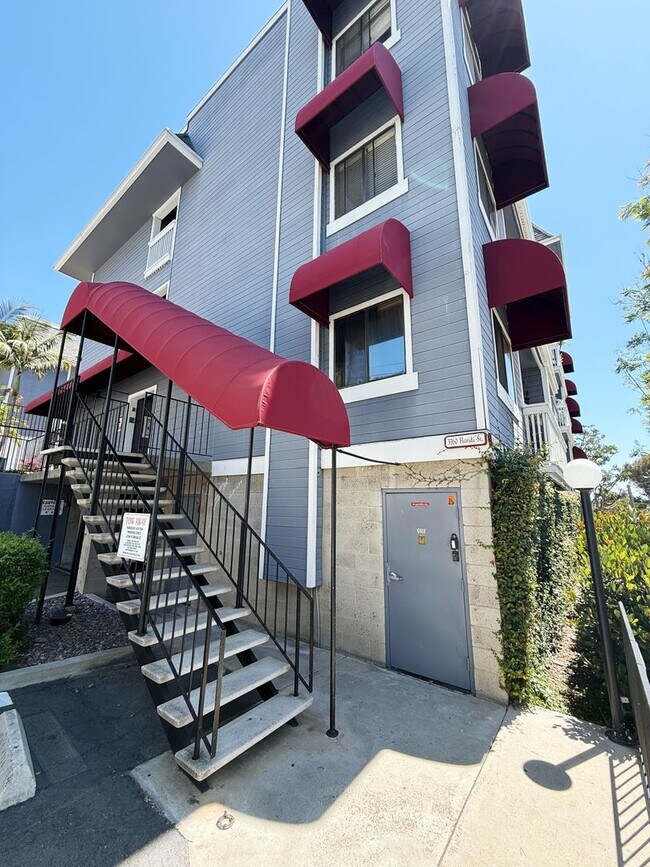 Building Photo - Charming Studio in Prime North Park Locati...