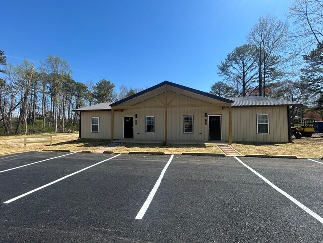 Building Photo - 174 Mat Morrow Rd