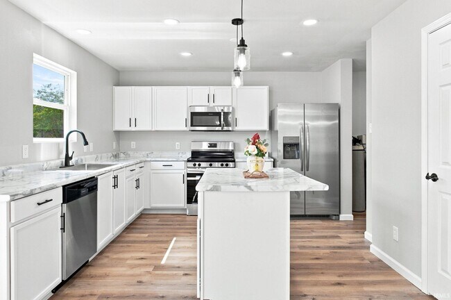 Building Photo - 2995 Peebleshire Ln