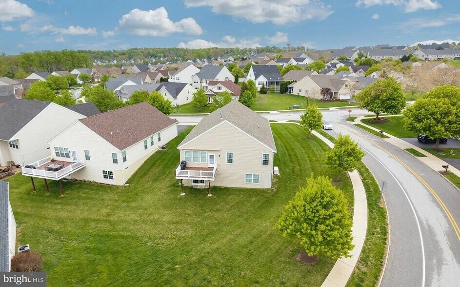 Building Photo - 200 Gaston Ln