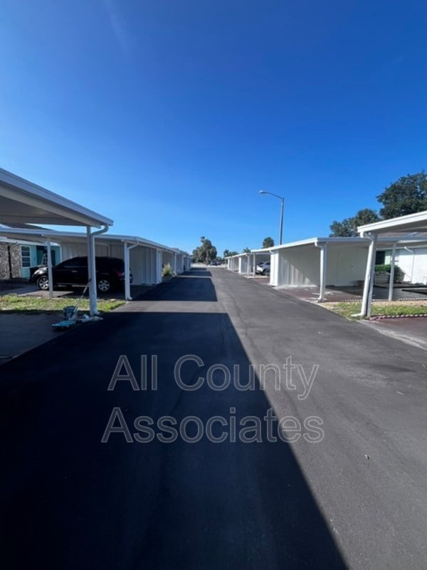 Building Photo - 6431 Drexel Dr
